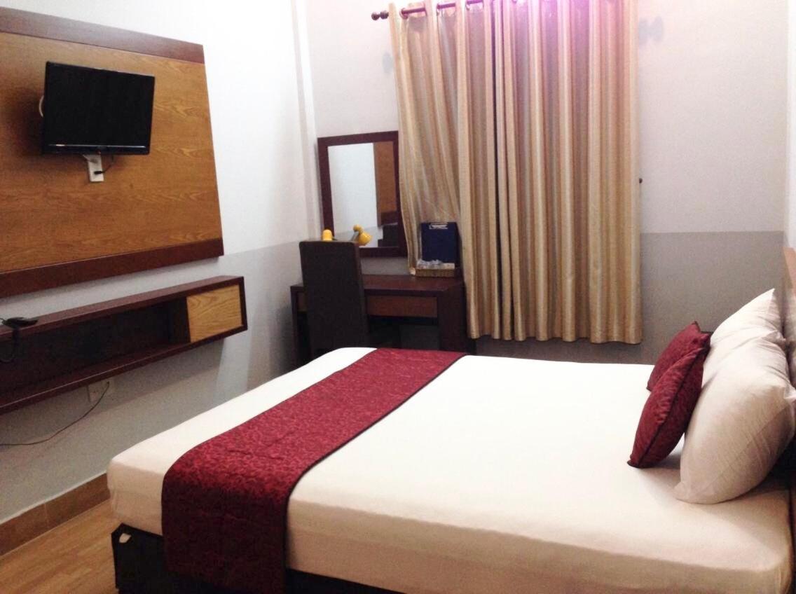 Huyen Tran Hotel Can Tho Esterno foto