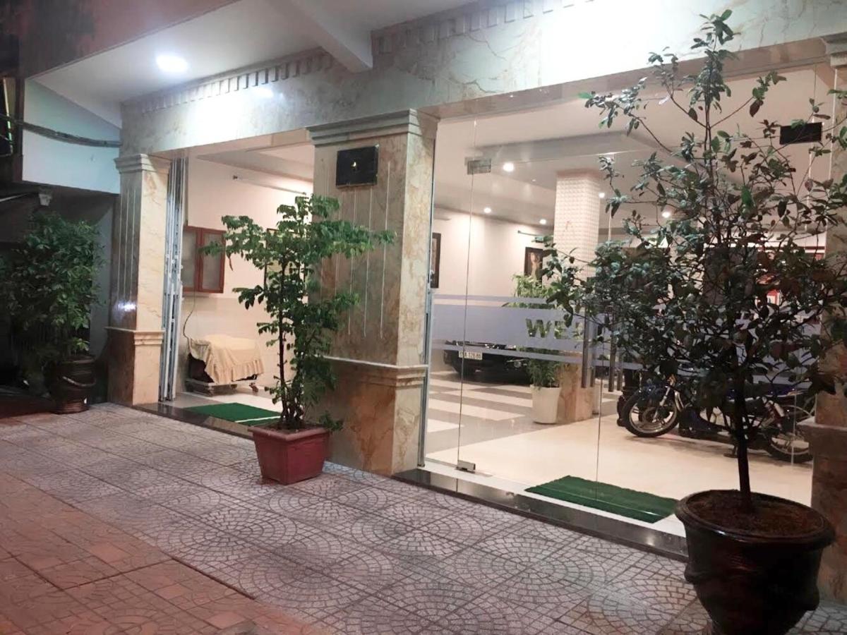 Huyen Tran Hotel Can Tho Esterno foto