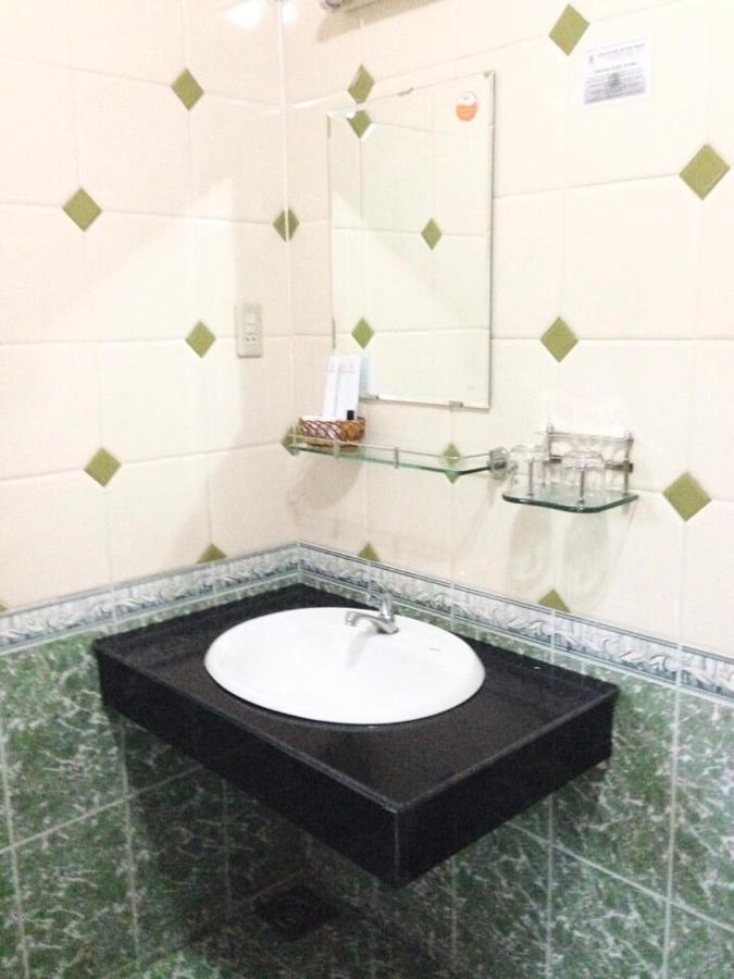 Huyen Tran Hotel Can Tho Esterno foto