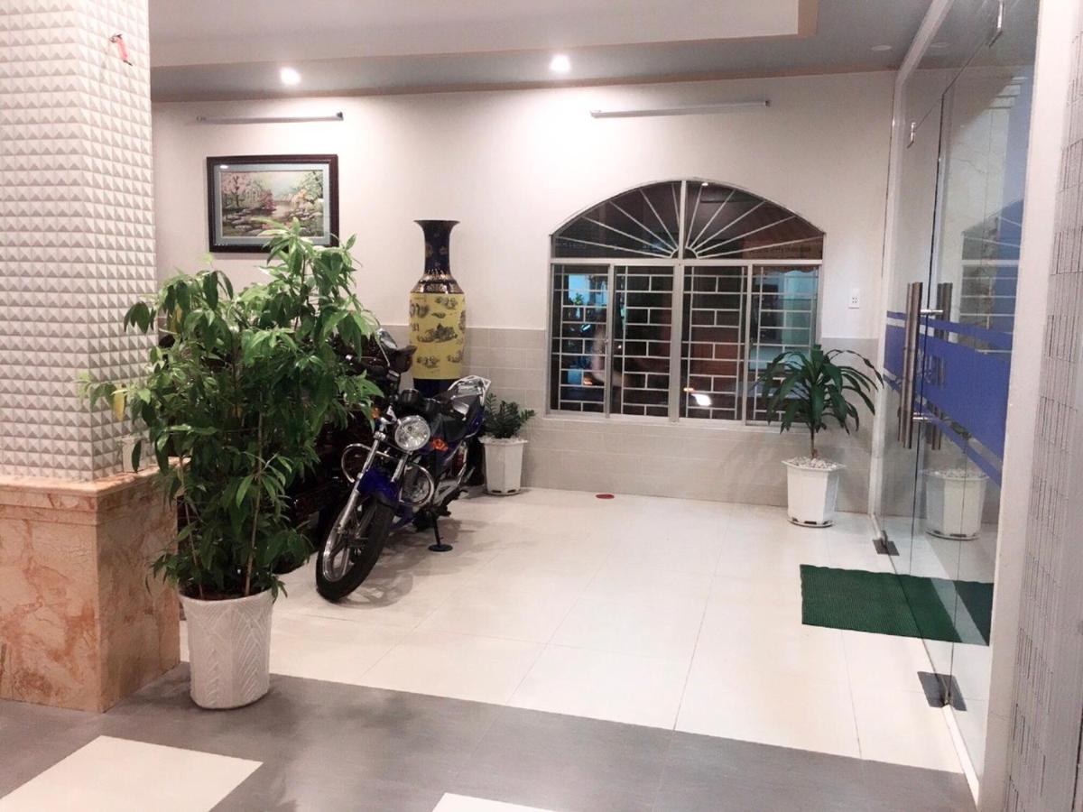 Huyen Tran Hotel Can Tho Esterno foto